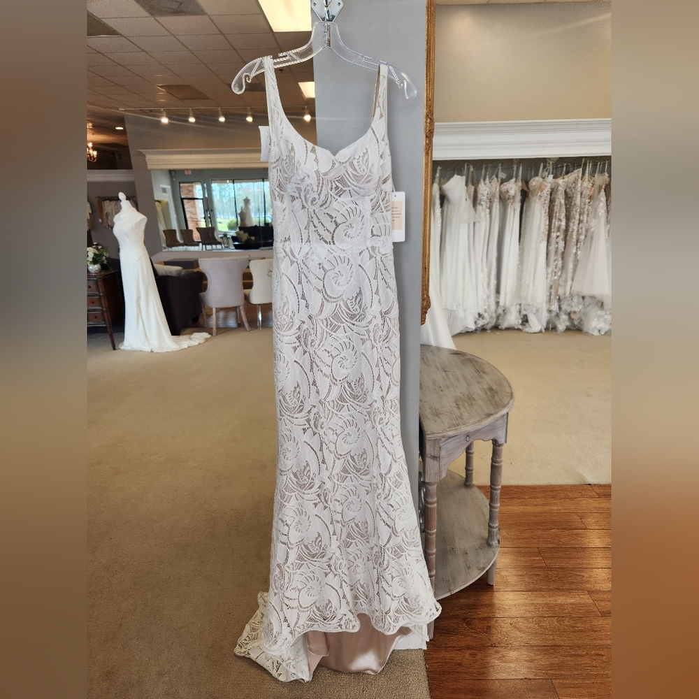 COREY - Madi Lane -Elegant Lace Bridal Gown (ML20050NB)